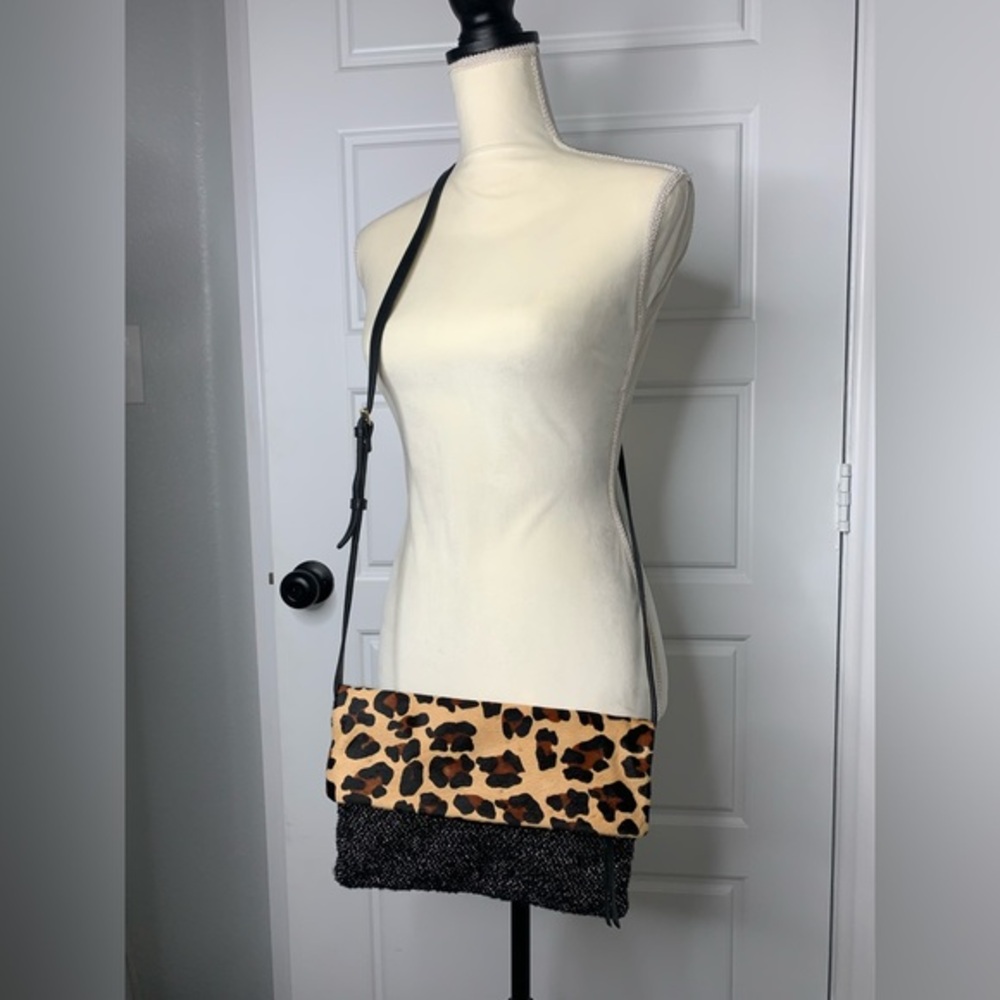 Clever Carriage Leopard‎ Print Crossbody Bag